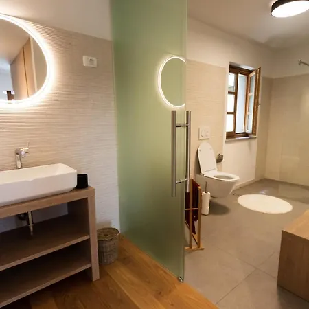 Apartment Vinoteka Brda Smartno